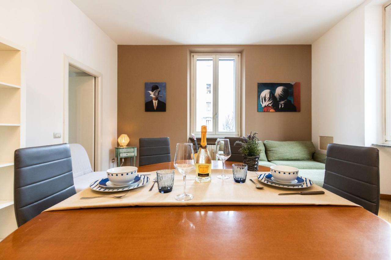 Free Parking Exclusive Apartment Magritte Style ميلان المظهر الخارجي الصورة