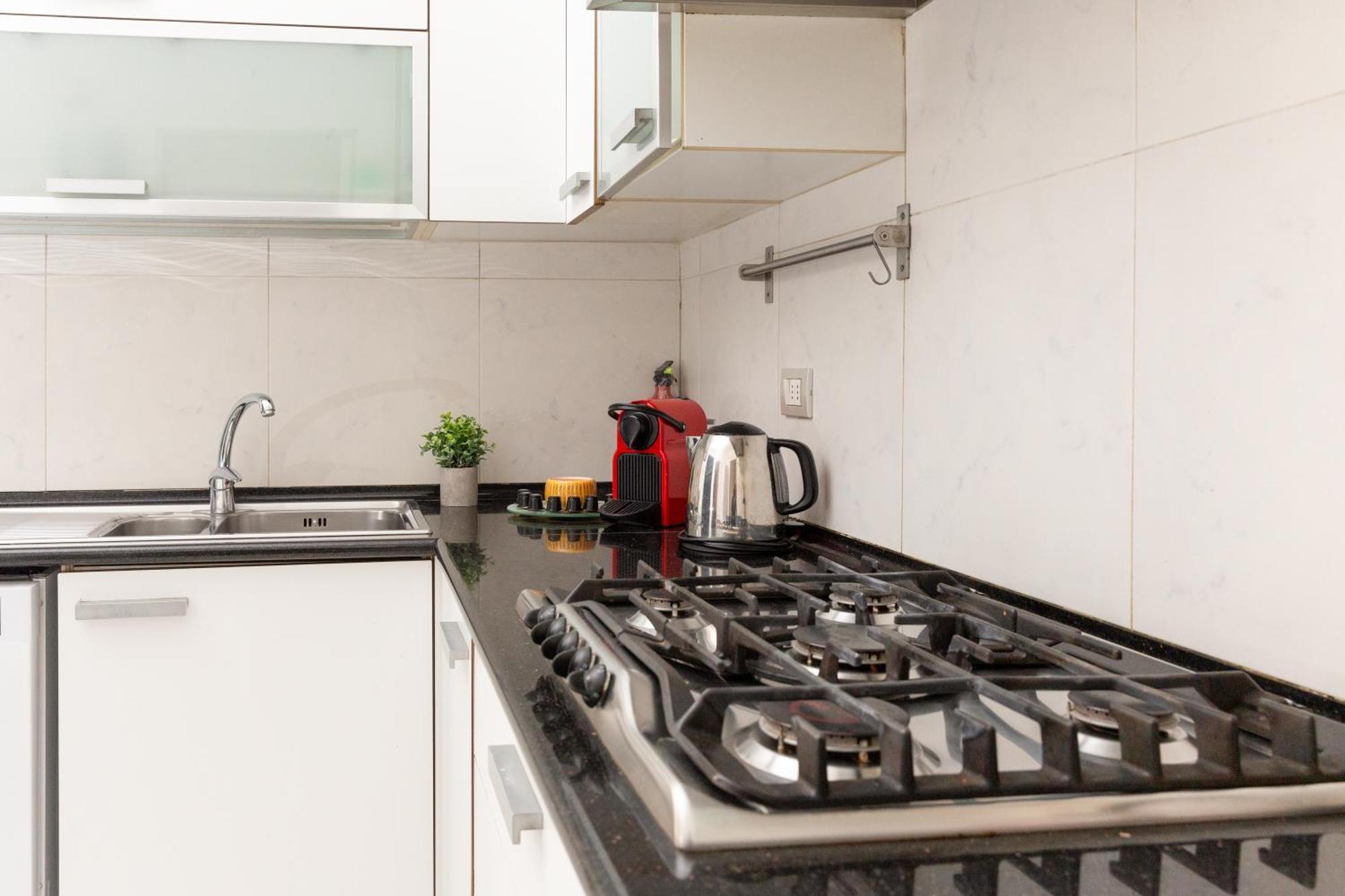 Free Parking Exclusive Apartment Magritte Style ميلان المظهر الخارجي الصورة