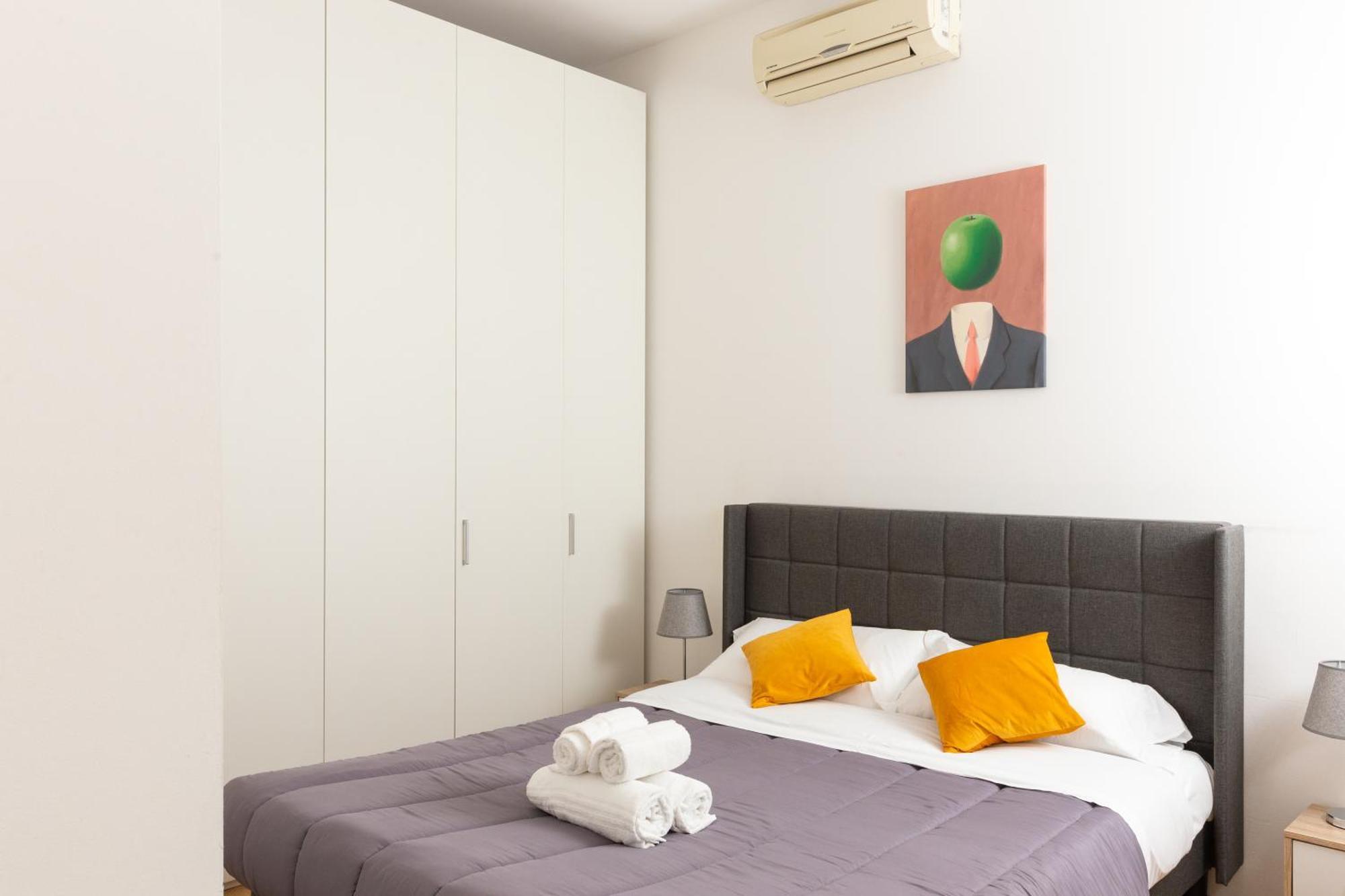 Free Parking Exclusive Apartment Magritte Style ميلان المظهر الخارجي الصورة